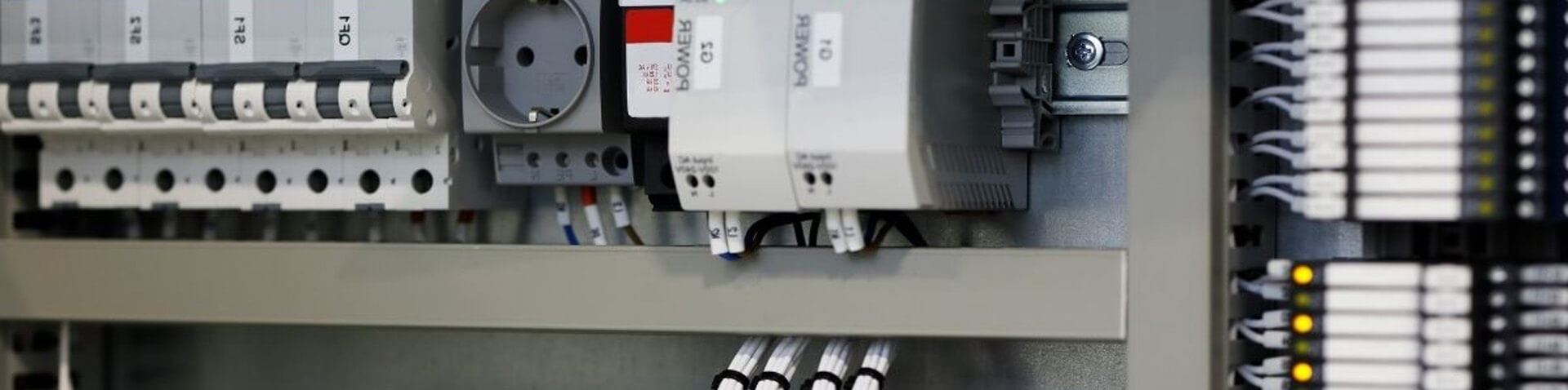 Programación de PLC en Saltillo: El Cerebro Digital que Optimiza tu Producción